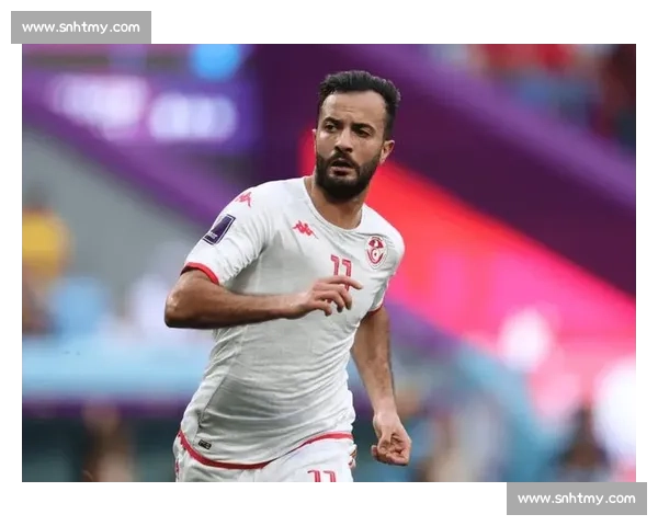 突尼斯对阵澳大利亚世界杯小组赛攻防博弈全景解析战术走势与关键球员观察